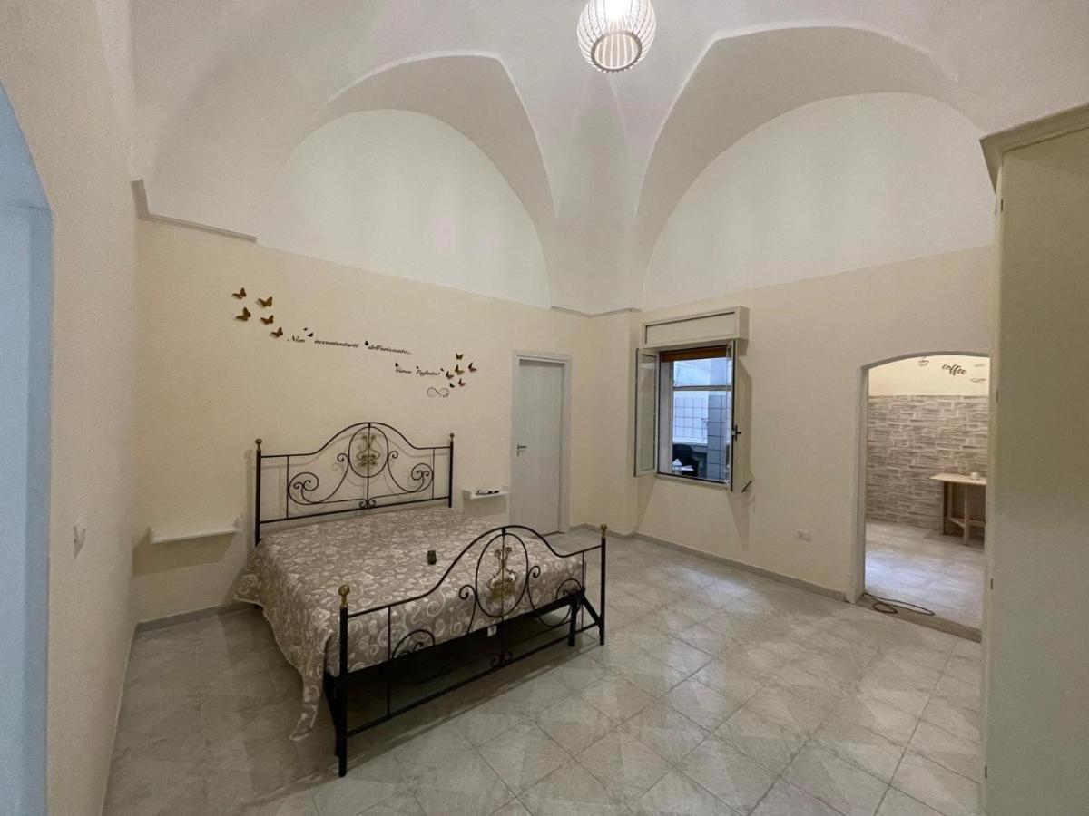 Levante 23 Apartment Бриндизи Екстериор снимка