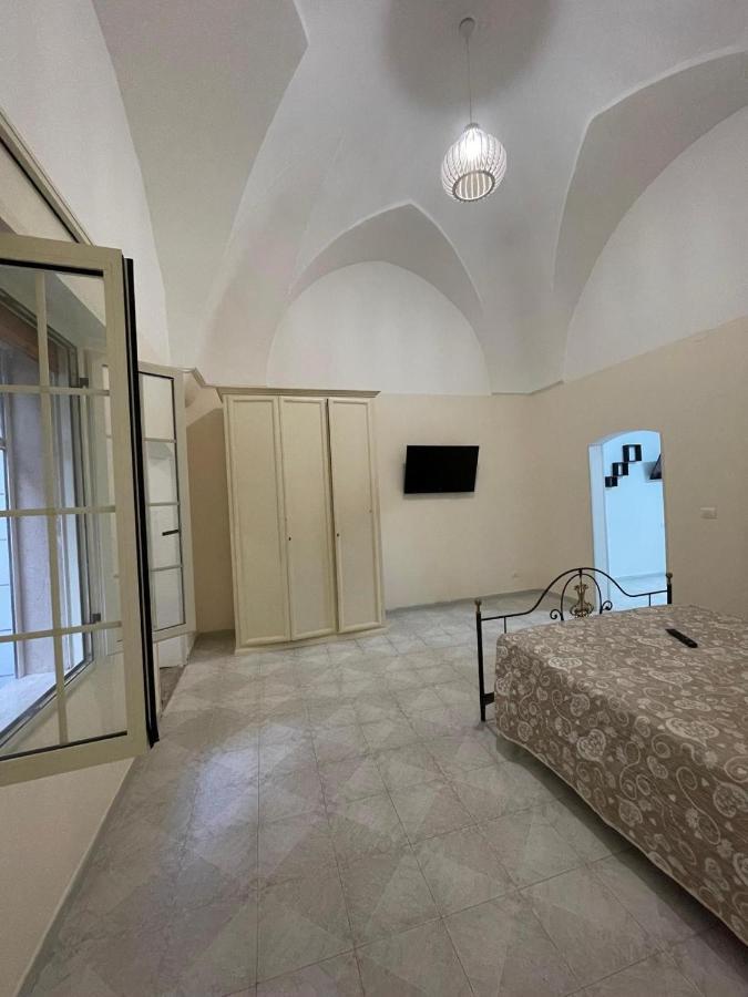 Levante 23 Apartment Бриндизи Екстериор снимка